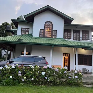 Guest house Lakeside Garden 湖畔花园山居, Nuwara Eliya
